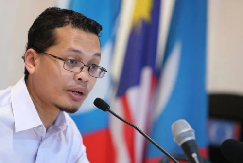PKR's Nik Nazmi