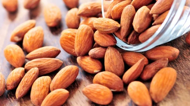 almonds, healthy, cheap food