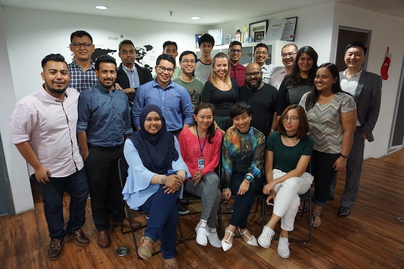 EasyUni Team