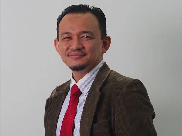 dr maszlee malik malaysia new minister of education
