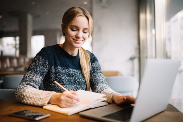 Student studying to apply to China